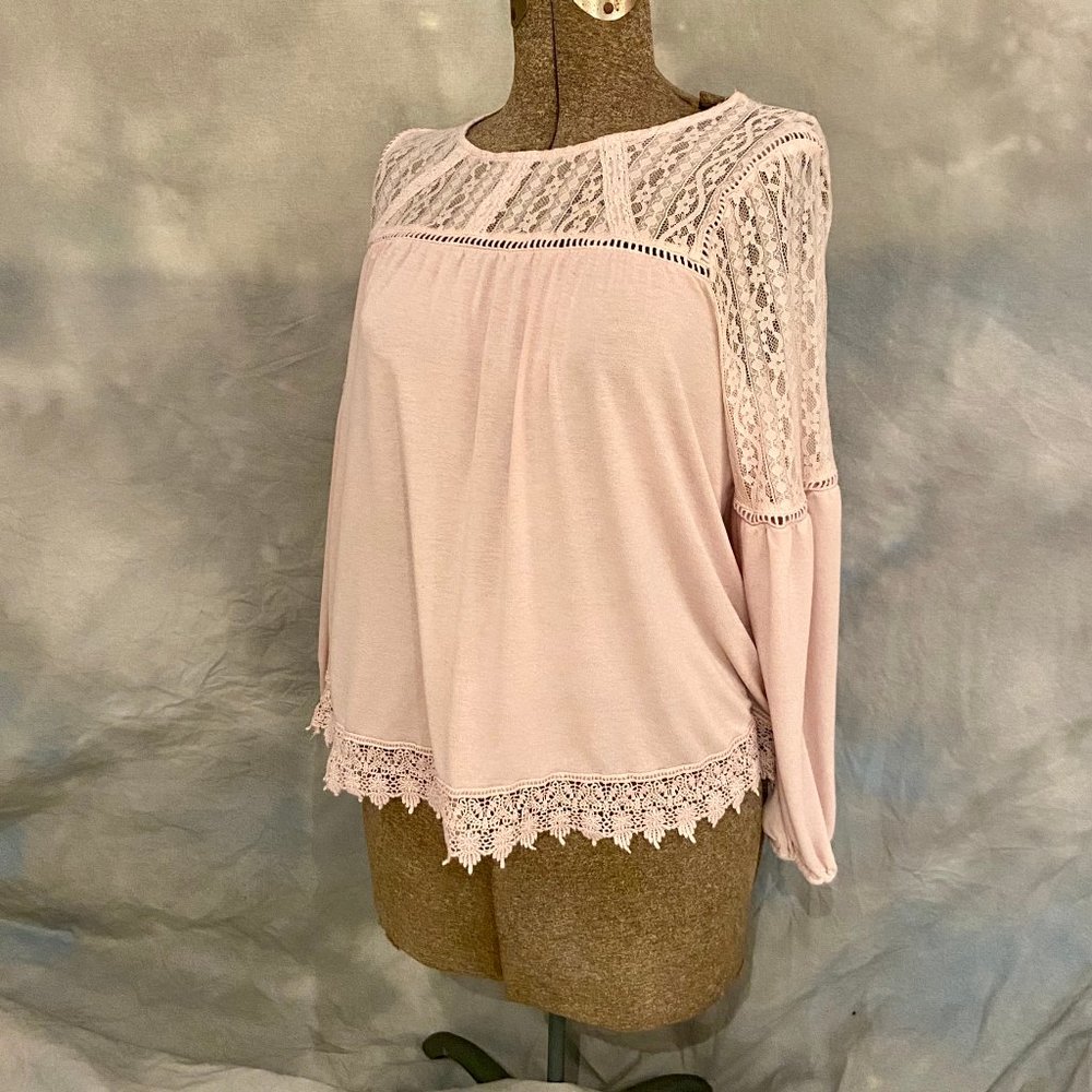 Knox Rose Long Sleeve Top with Lace